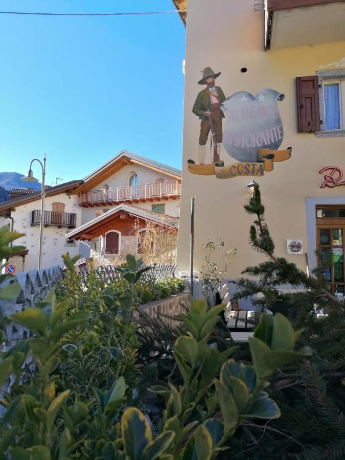 בצקה Albergo Alla Costa מראה חיצוני תמונה
