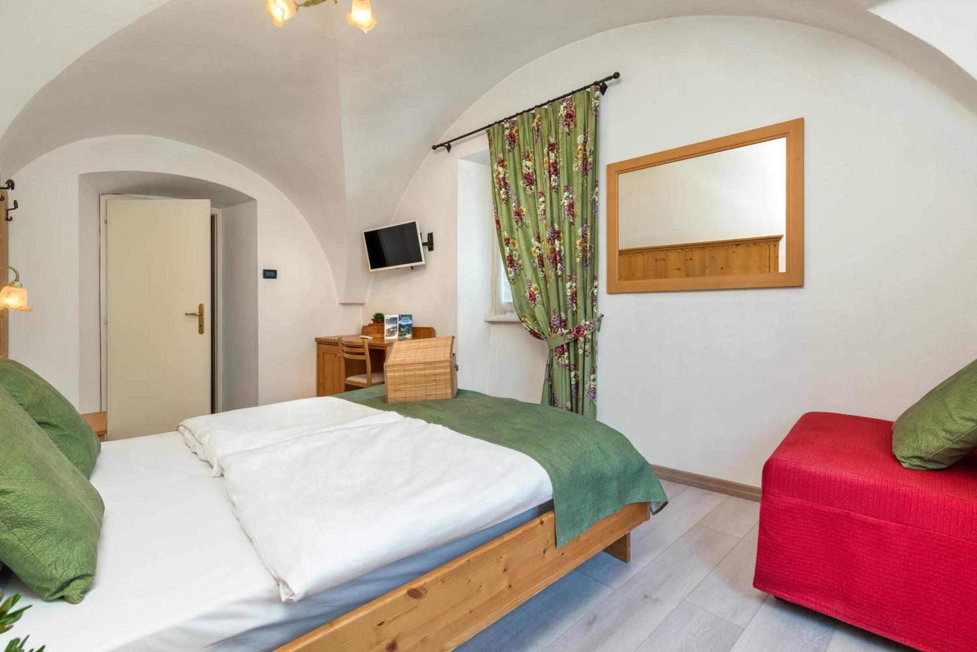בצקה Albergo Alla Costa מראה חיצוני תמונה