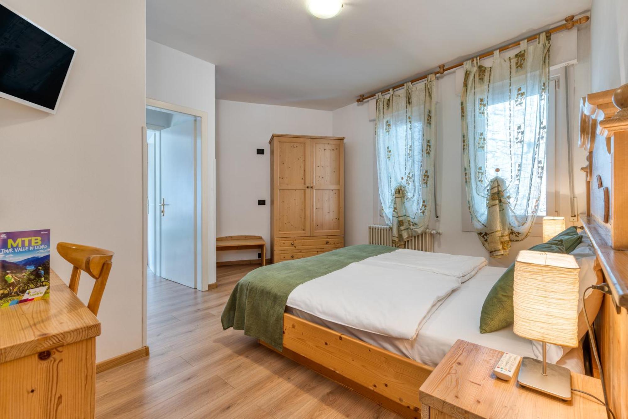 בצקה Albergo Alla Costa מראה חיצוני תמונה